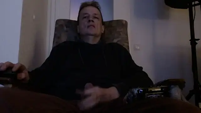 Cordt27 online show from 10/07/25, 05:43