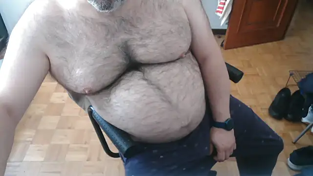 mikeyhotbear online show from 06/10/26, 09:19