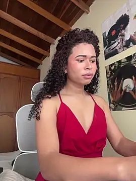 GabriSaenz online show from 05/09/26, 01:16