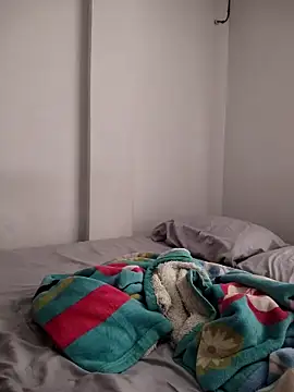 Snapshot of SAT--SU_U chatting on 11/27/25, 06:32 SAT--SU U online show from 11/27/25, 06:32