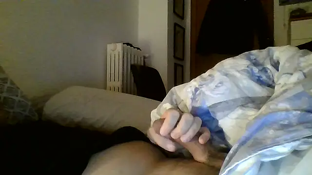 Snapshot of Diabulusux chatting on 03/25/26, 09:43 Diabulusux online show from 03/25/26, 09:43