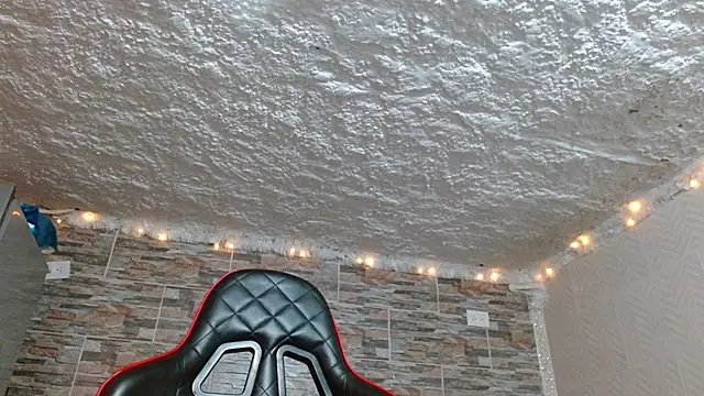 omar alurba online show from 11/18/25, 10:36