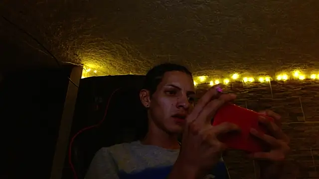 Snapshot of omar_alurba chatting on 02/13/26, 11:45 omar alurba online show from 02/13/26, 11:45