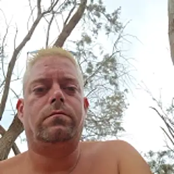 Snapshot of Trucker_Hunter chatting on 01/06/26, 01:48 Trucker Hunter online show from 01/06/26, 01:48