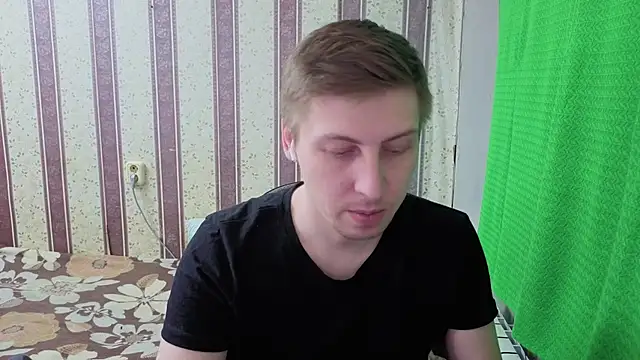 darienlarge online show from 03/10/26, 04:56