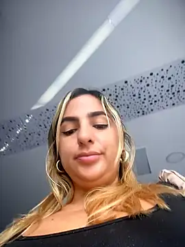 sammyqueenx21 online show from 07/17/26, 01:29