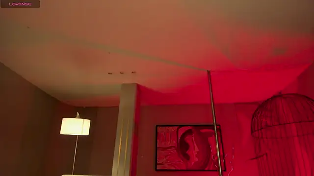 Snapshot of ErikaBenz_ chatting on 10/30/25, 12:28 ErikaBenz online show from 10/30/25, 12:28