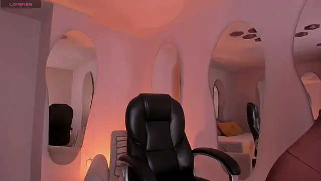 ErikaBenz  online show from 01/11/26, 12:10