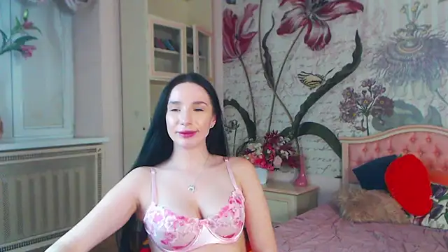 Snapshot of AliciaBow chatting on 02/22/25, 02:08 AliciaBow online show from 02/22/25, 02:08