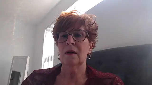 Snapshot of plusizebigbooty chatting on 03/08/25, 06:37 plusizebigbooty online show from 03/08/25, 06:37