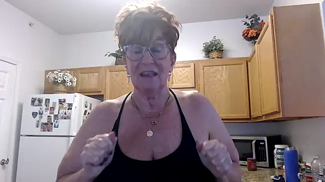 Snapshot of plusizebigbooty chatting on 11/02/25, 06:10 plusizebigbooty online show from 11/02/25, 06:10