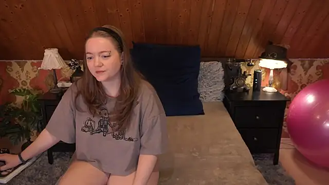 Snapshot of TessaWinter chatting on 01/08/26, 04:20 TessaWinter online show from 01/08/26, 04:20