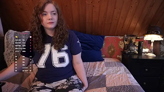 Snapshot of TessaWinter chatting on 03/11/26, 04:02 TessaWinter online show from 03/11/26, 04:02