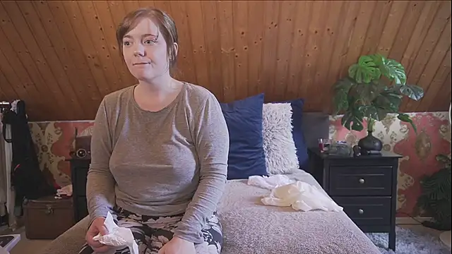 TessaWinter online show from 05/20/26, 02:34