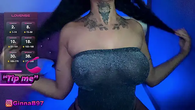 Snapshot of GinnaBolton chatting on 09/26/25, 01:31 GinnaBolton online show from 09/26/25, 01:31