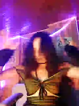  Laary online show from 12/25/24, 12:27