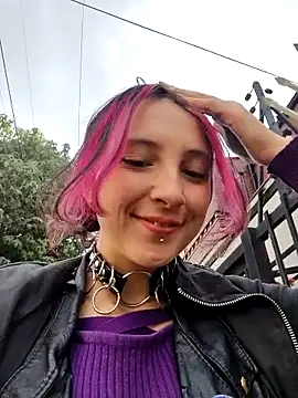  Laary online show from 10/06/25, 09:01