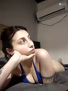 camilabunnyxxx online show from 01/15/25, 03:22