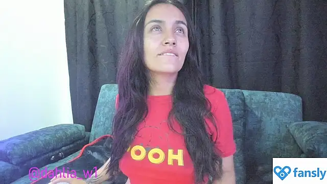 Snapshot of Dalia_D chatting on 03/27/26, 12:38 Dalia D online show from 03/27/26, 12:38