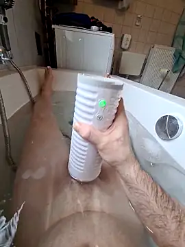 Snapshot of toeloverlive chatting on 03/02/26, 08:21 toeloverlive online show from 03/02/26, 08:21