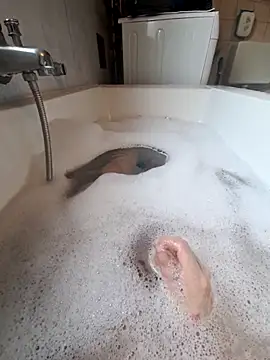 Snapshot of toeloverlive chatting on 03/12/26, 08:09 toeloverlive online show from 03/12/26, 08:09