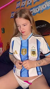 -veranito- online show from 06/12/26, 03:05