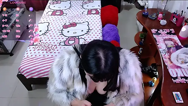 lufek23 online show from 01/03/25, 08:22