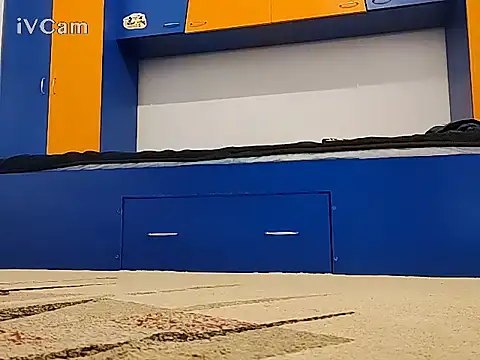 lorenithats online show from 02/21/25, 10:26