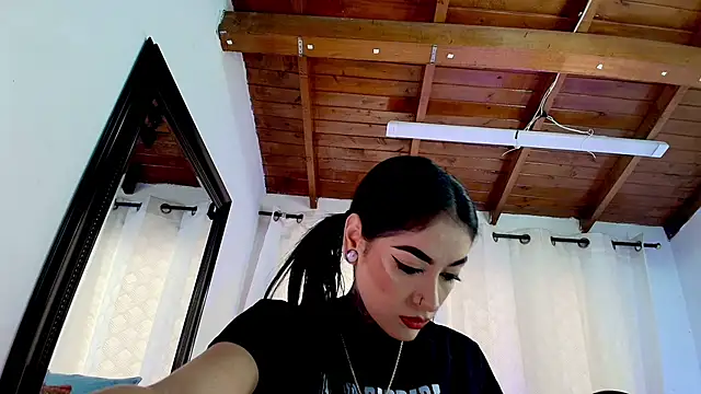 danna berlin  online show from 02/22/25, 07:14