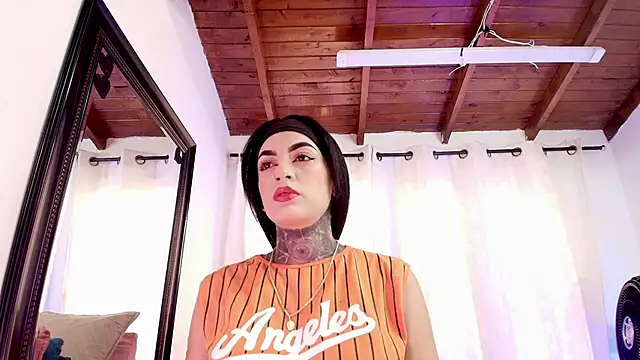 danna berlin  online show from 03/03/25, 07:17