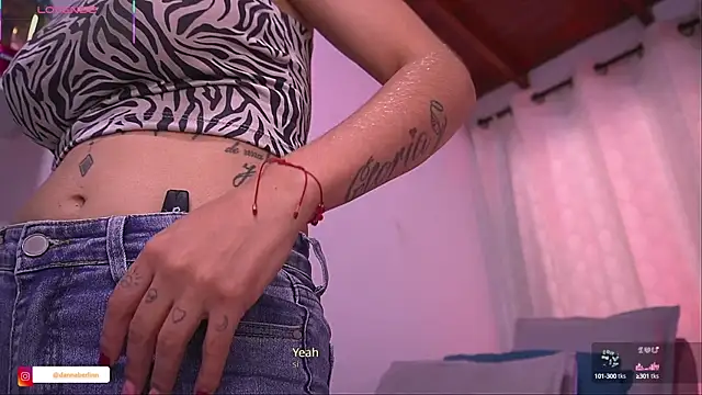 danna berlin  online show from 10/09/25, 07:23