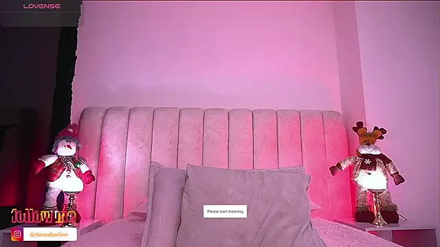 danna berlin  online show from 11/07/25, 07:25