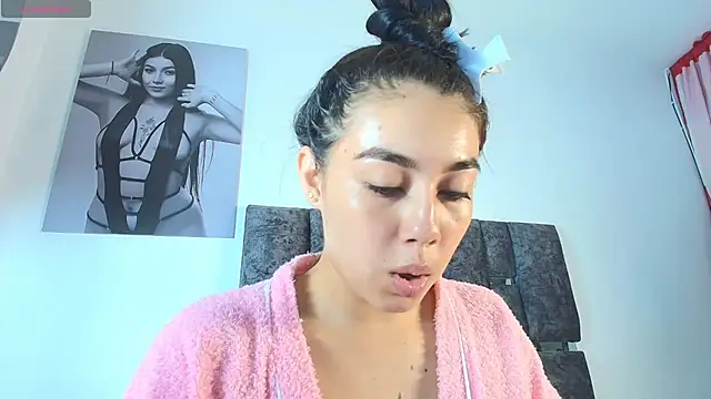 Snapshot of Natasharuso chatting on 07/09/26, 04:33 Natasharuso online show from 07/09/26, 04:33