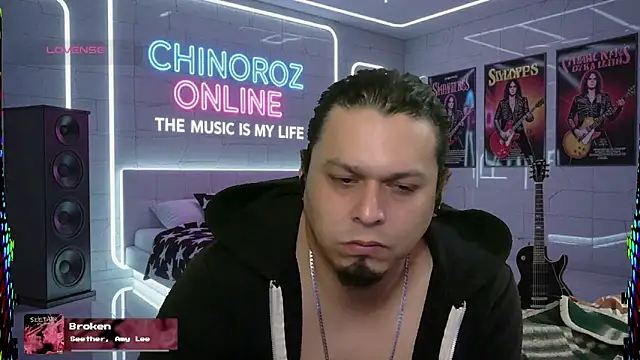 chino roz online show from 10/03/25, 03:42