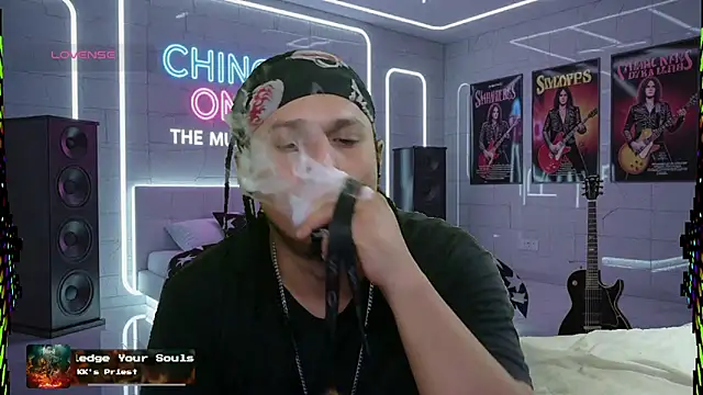 chino roz online show from 10/16/25, 11:50