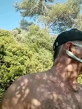 Snapshot of Poyraz6996 chatting on 09/14/25, 01:54 Poyraz6996 online show from 09/14/25, 01:54