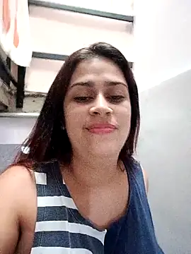 Latina sexy1 online show from 09/30/25, 11:37