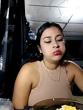 Latina sexy1 online show from 02/16/26, 12:23