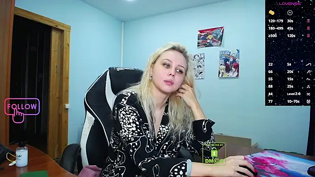 Snapshot of diamondjune chatting on 03/13/26, 09:49 diamondjune online show from 03/13/26, 09:49