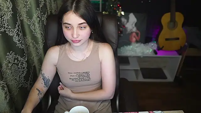 delicatedBailey online show from 12/09/24, 05:18