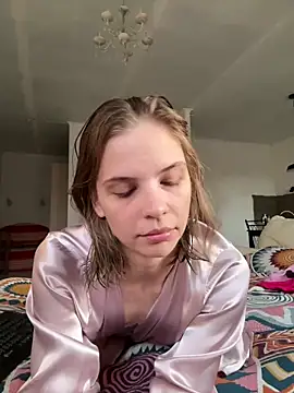 LeyaJohnson online show from 10/16/25, 01:45