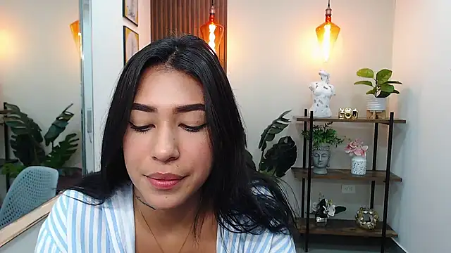 Sassy--Girl online show from 01/16/25, 06:48