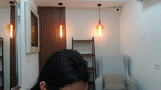 Sassy--Girl online show from 11/14/25, 11:09