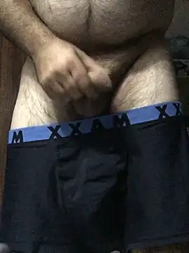 Snapshot of hairysmallcockguy chatting on 02/21/25, 02:27 hairysmallcockguy online show from 02/21/25, 02:27