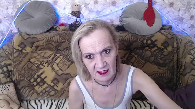 MissBekker online show from 01/11/25, 08:43