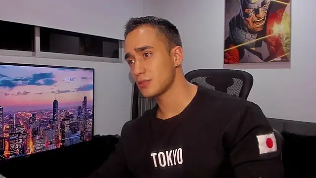 Snapshot of AlexRivera6 chatting on 01/25/25, 01:32 AlexRivera6 online show from 01/25/25, 01:32