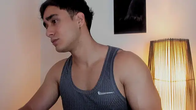 Snapshot of AlexRivera6 chatting on 09/09/25, 04:28 AlexRivera6 online show from 09/09/25, 04:28