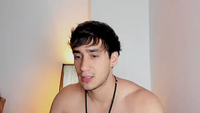 AlexRivera6 online show from 12/03/25, 12:18