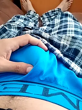 Snapshot of rodovlaz chatting on 02/06/26, 12:52 rodovlaz online show from 02/06/26, 12:52