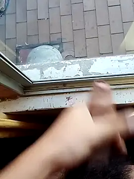 Snapshot of rodovlaz chatting on 02/15/26, 10:58 rodovlaz online show from 02/15/26, 10:58